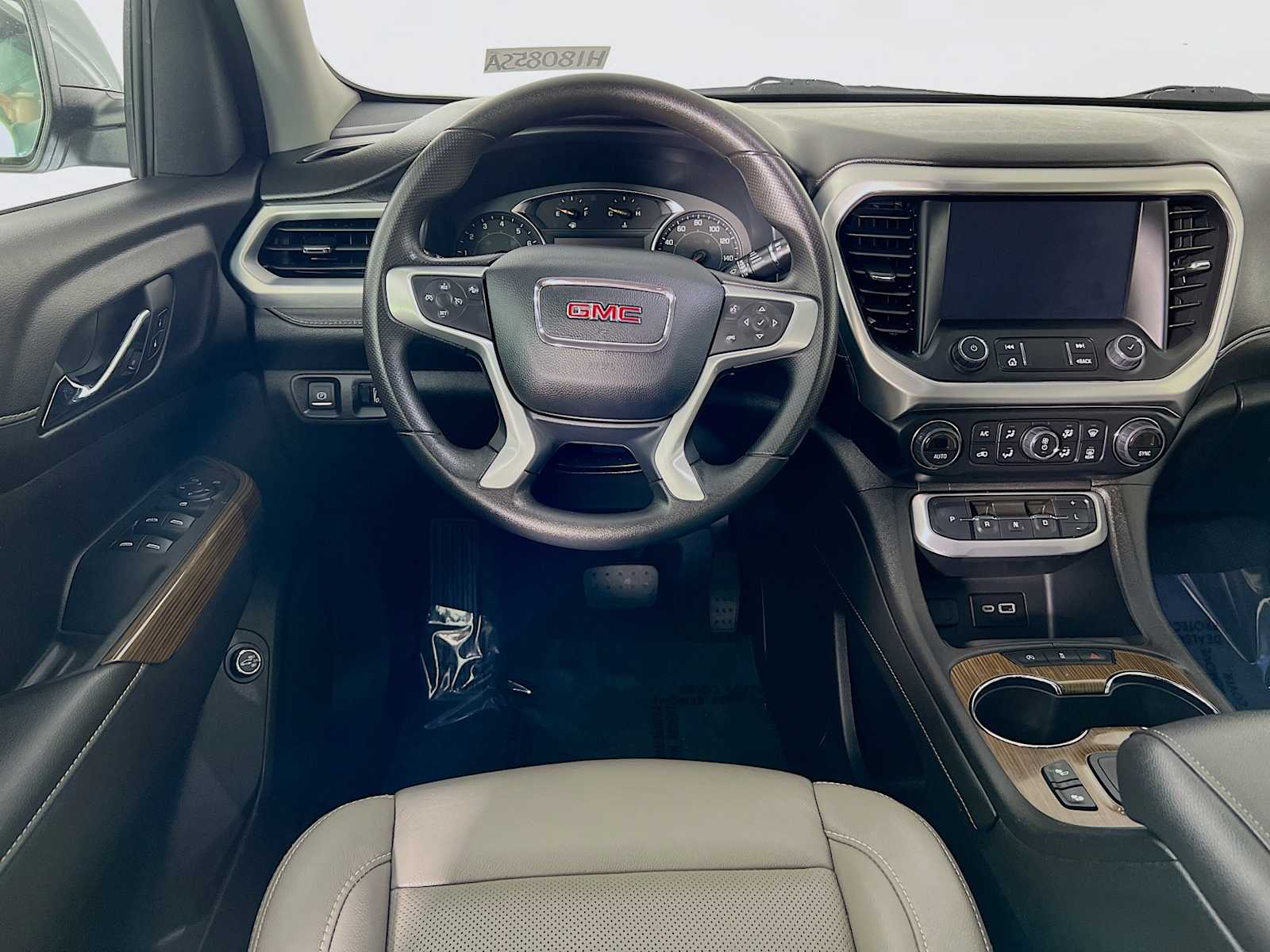 2023 GMC Acadia SLE - Photo 22
