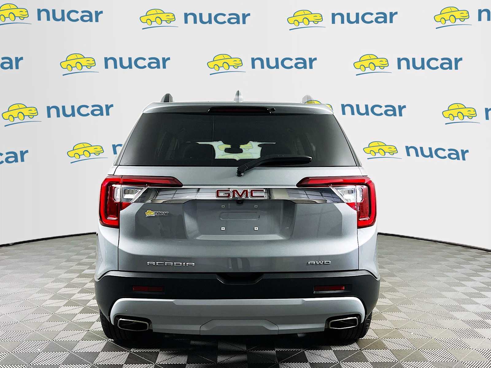 2023 GMC Acadia SLE - Photo 6