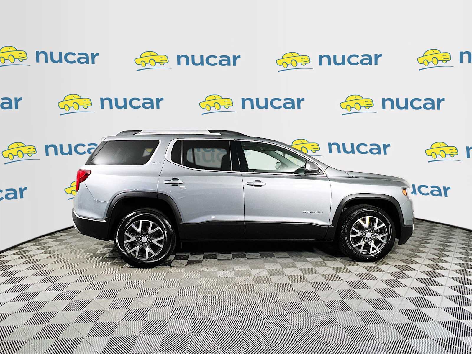 2023 GMC Acadia SLE - Photo 8