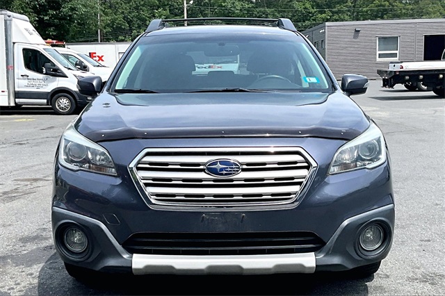 2017 Subaru Outback 2.5i - Photo 2