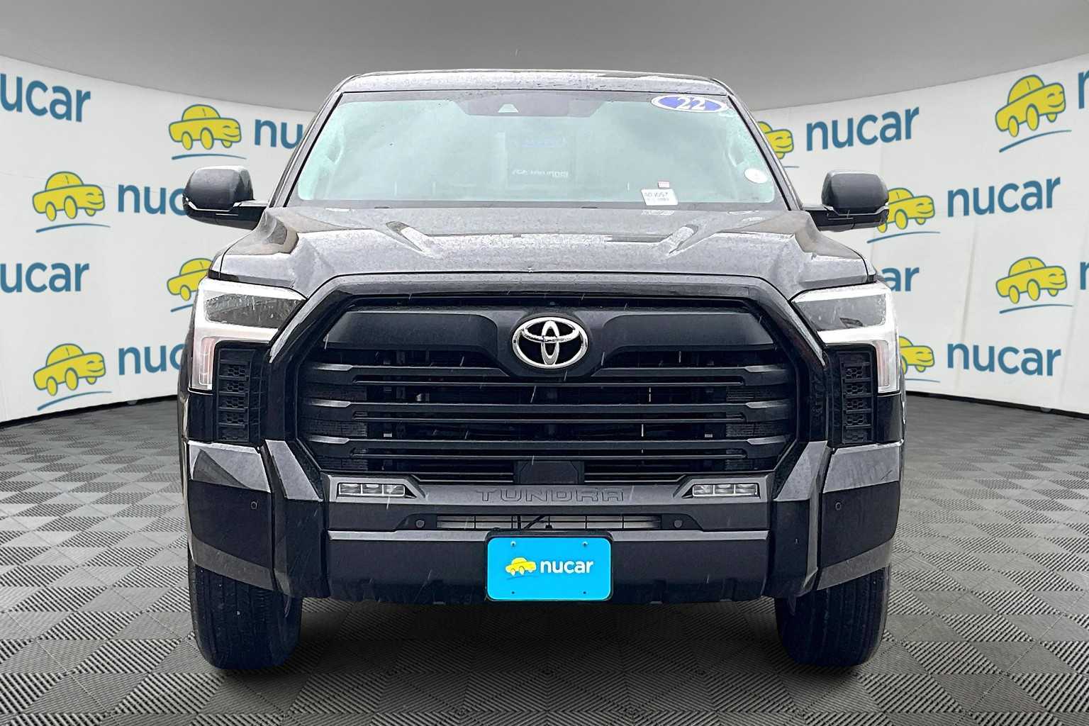 2022 Toyota Tundra SR5 - Photo 2