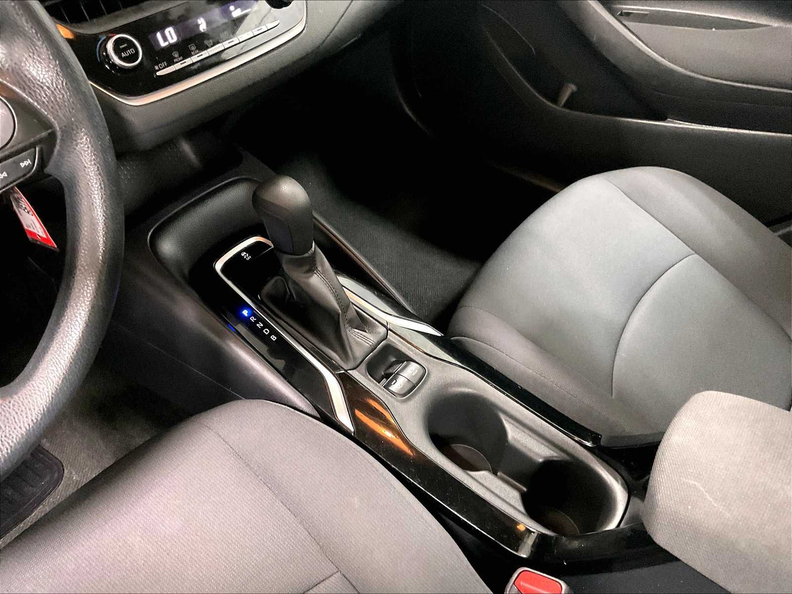 2022 Toyota Corolla LE - Photo 20