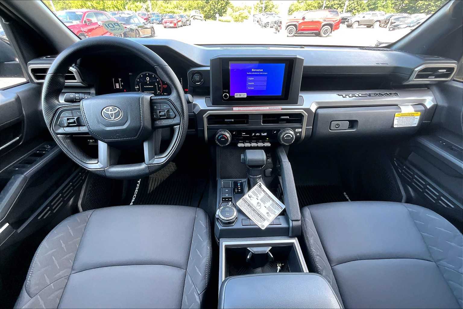 2025 Toyota Tacoma SR5 - Photo 12