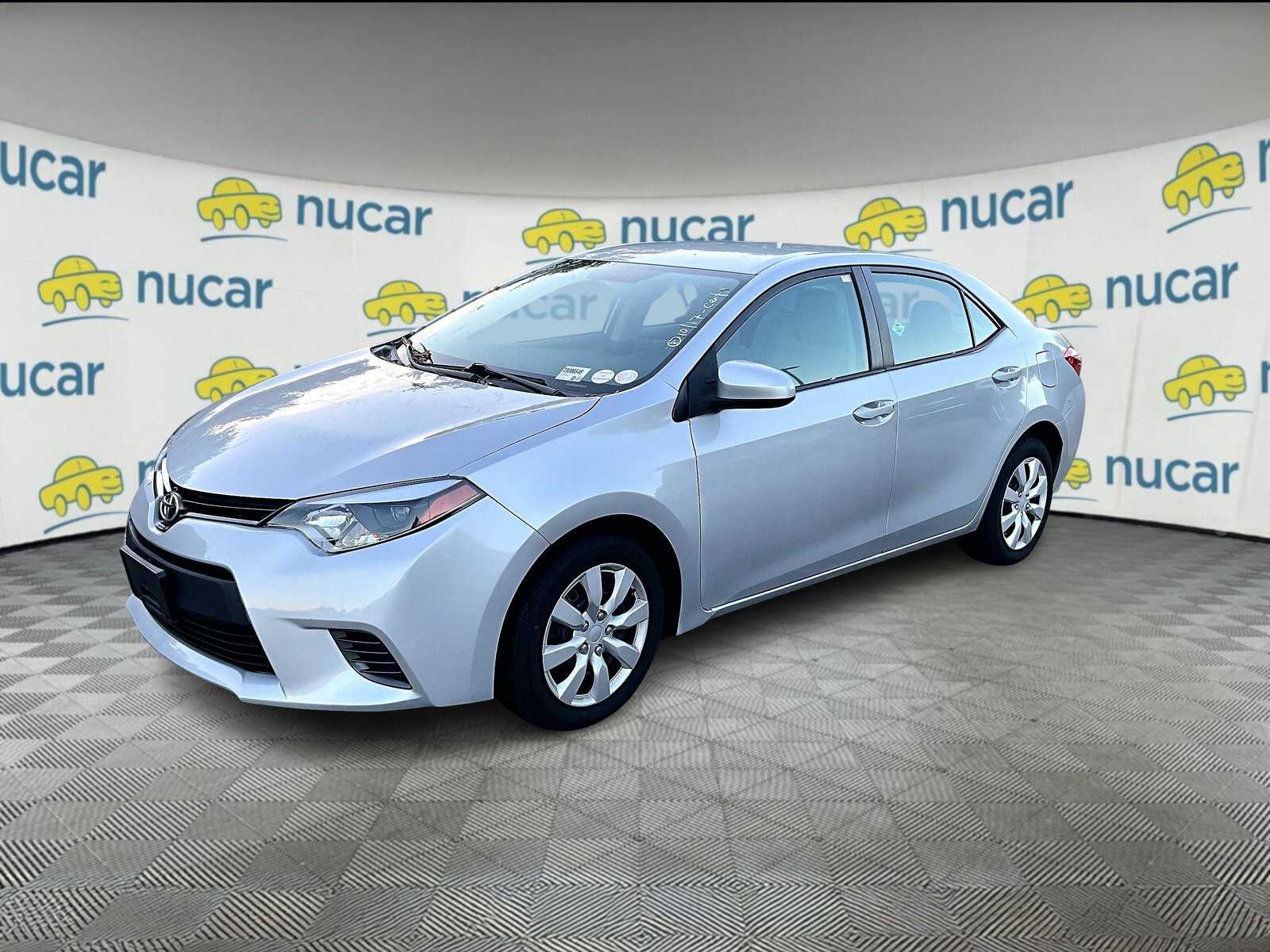 2016 Toyota Corolla LE - Photo 2