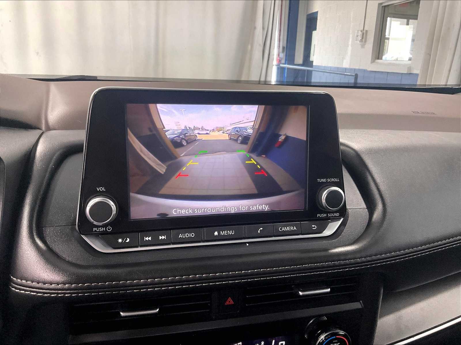 2023 Nissan Rogue SV - Photo 19