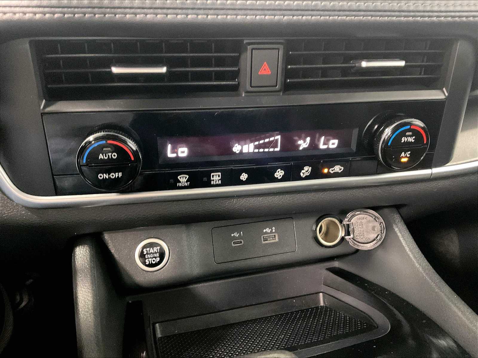 2023 Nissan Rogue SV - Photo 25