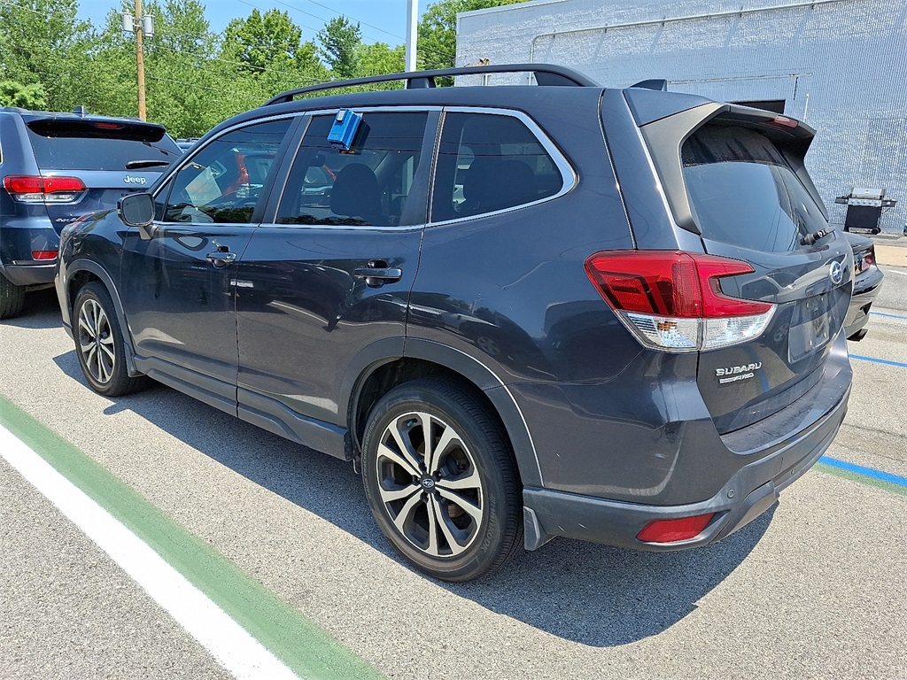2019 Subaru Forester Limited - Photo 4