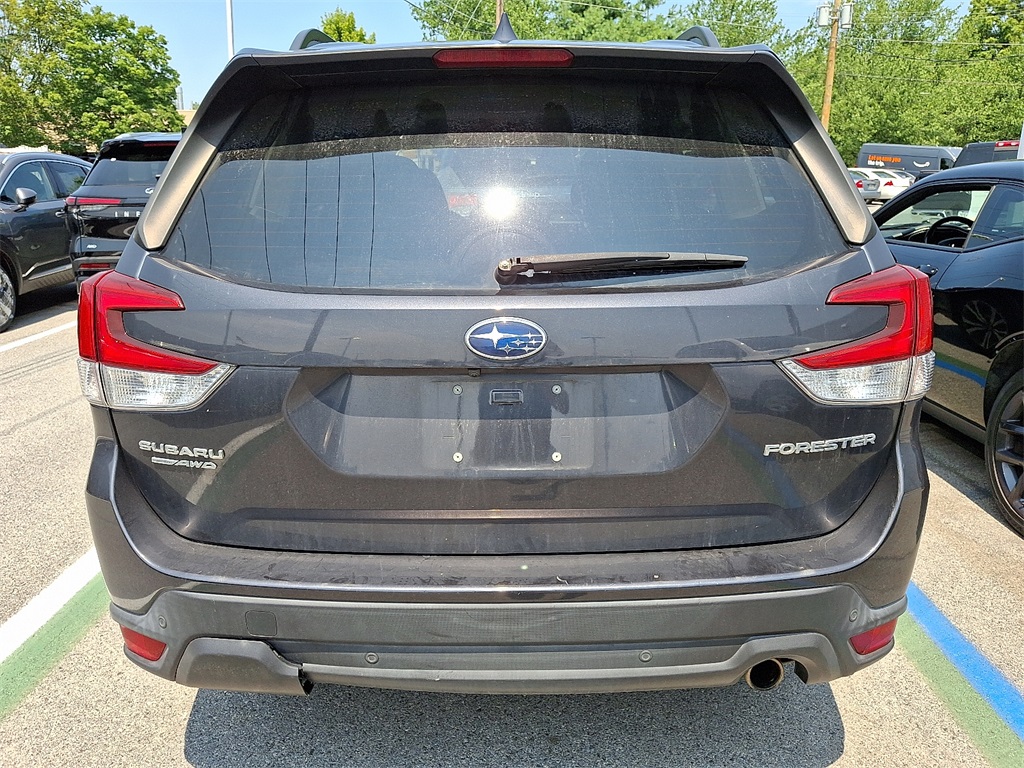 2019 Subaru Forester Limited - Photo 5