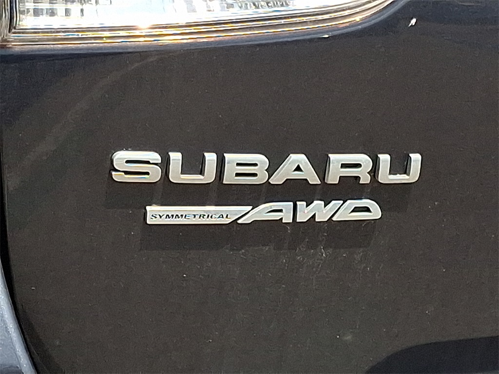 2019 Subaru Forester Limited - Photo 9