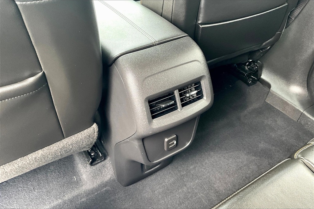 2021 GMC Terrain SLT - Photo 28