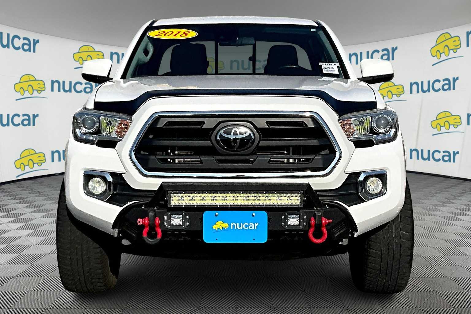 2018 Toyota Tacoma SR5 - Photo 2