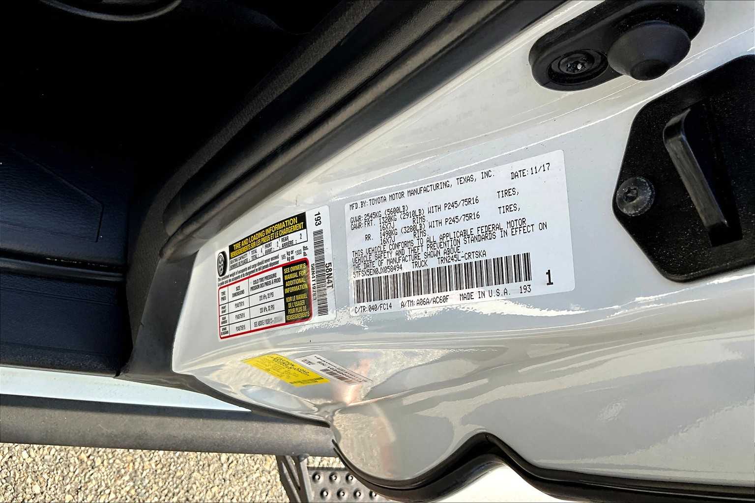 2018 Toyota Tacoma SR5 - Photo 35