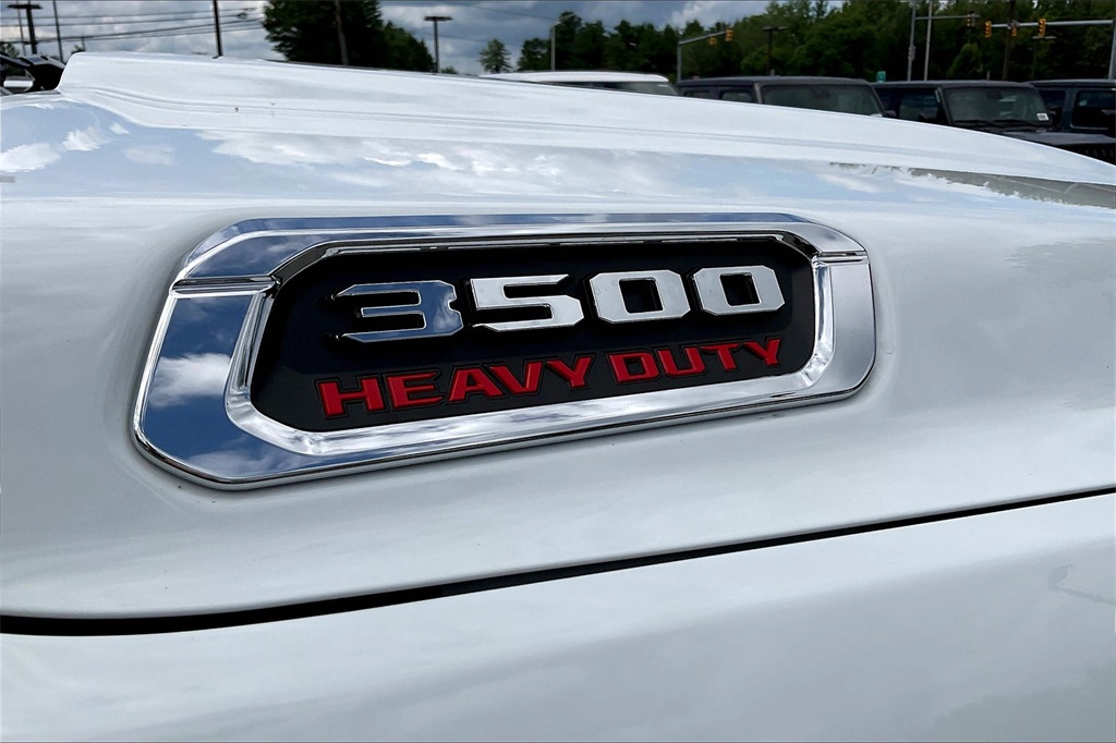 2024 Ram 3500 Tradesman - Photo 25