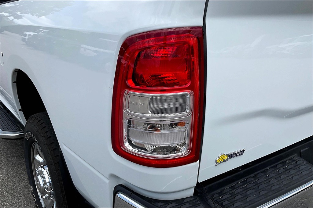 2024 Ram 3500 Tradesman - Photo 29