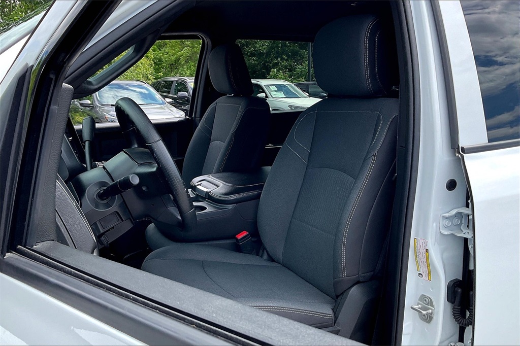 2024 Ram 3500 Tradesman - Photo 9
