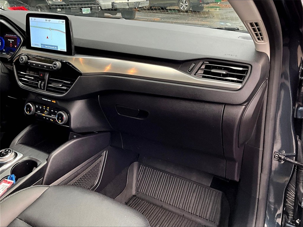 2022 Ford Escape Titanium - Photo 13