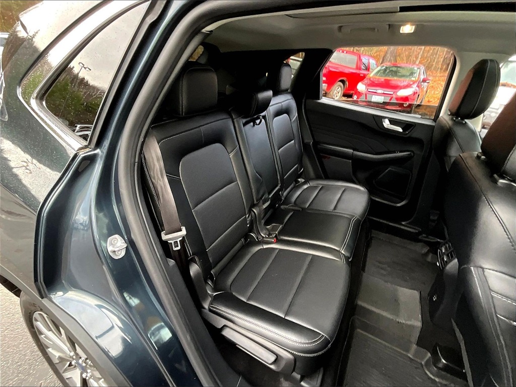 2022 Ford Escape Titanium - Photo 16