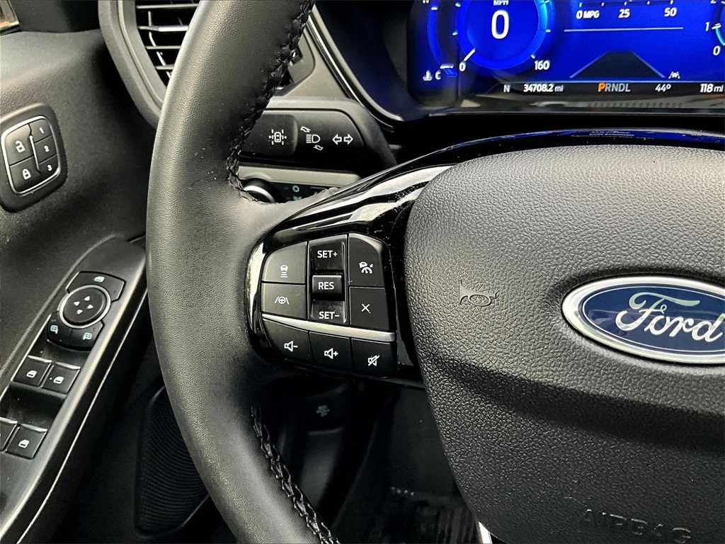 2022 Ford Escape Titanium - Photo 23