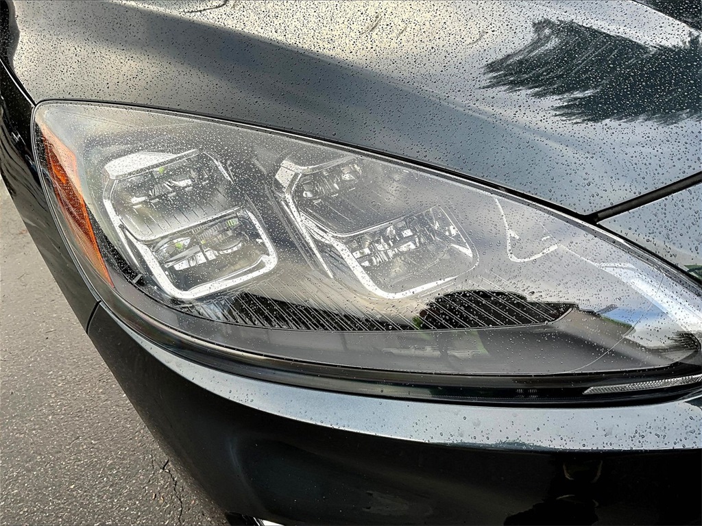 2022 Ford Escape Titanium - Photo 32