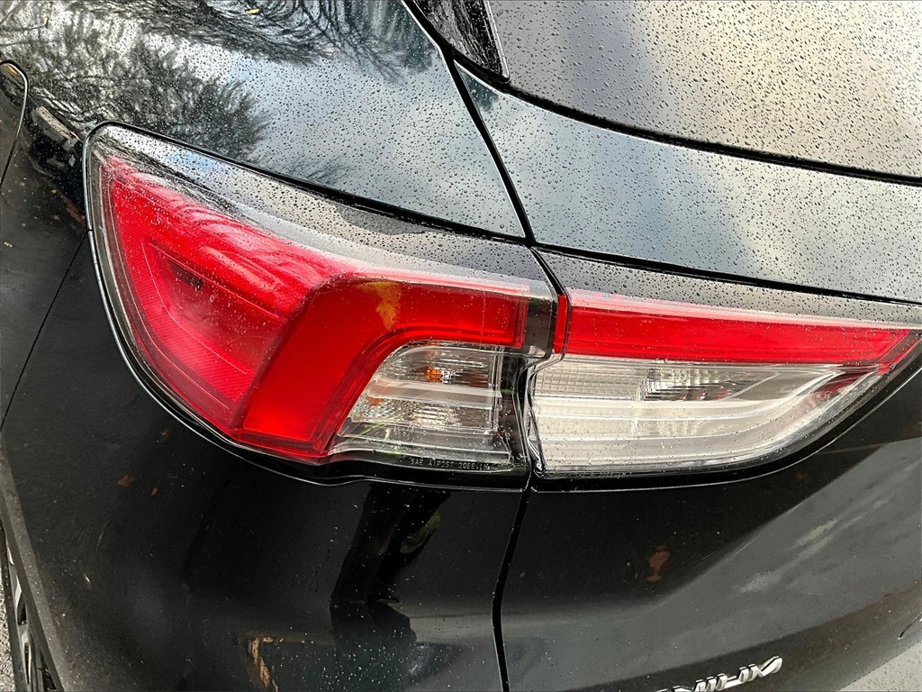 2022 Ford Escape Titanium - Photo 33