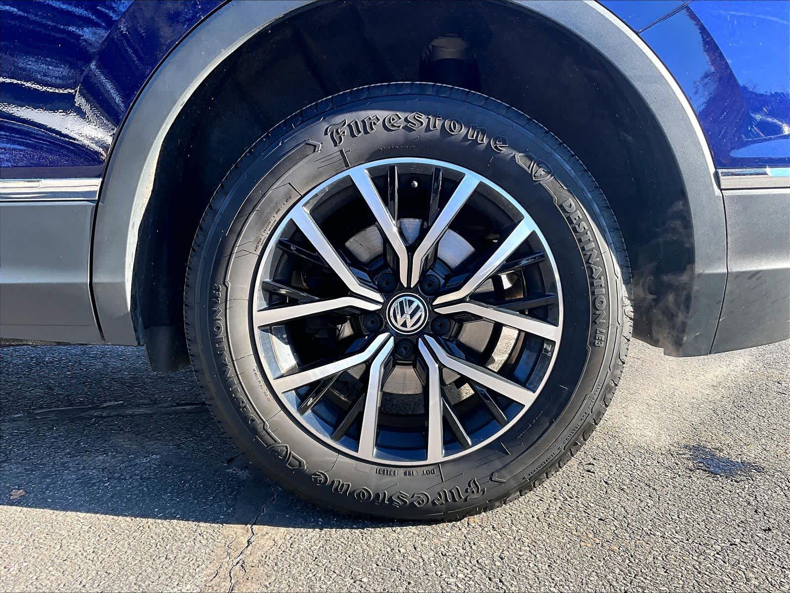 2021 Volkswagen Tiguan SE - Photo 7