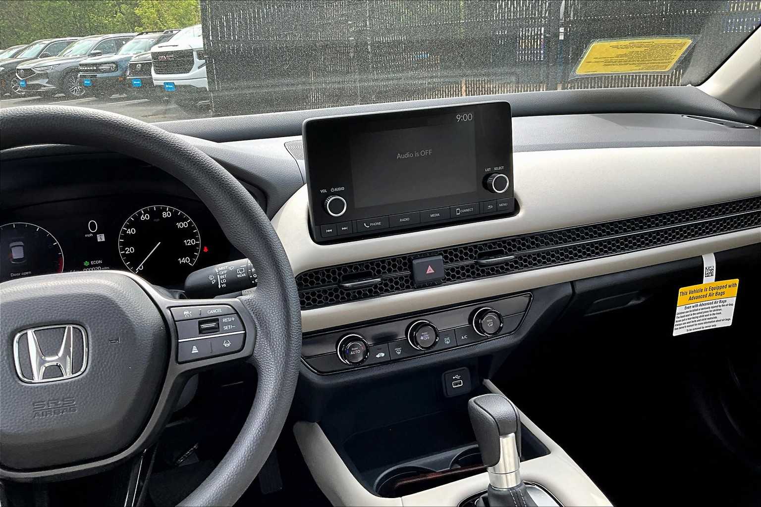 2025 Honda HR-V LX - Photo 13