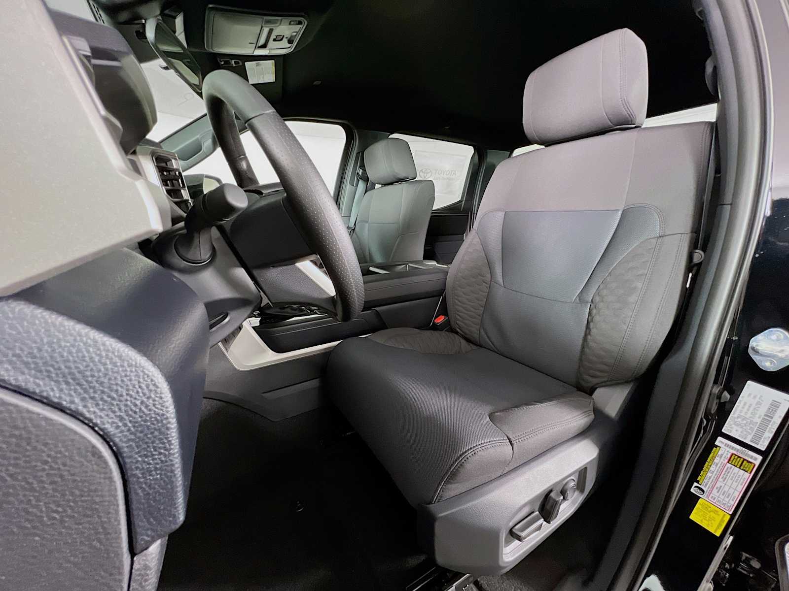 2026 Toyota Tundra SR5 - Photo 12