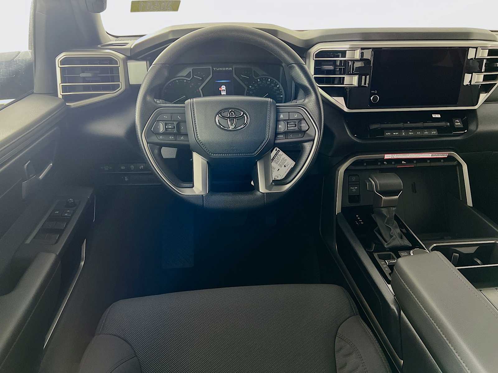 2026 Toyota Tundra SR5 - Photo 15