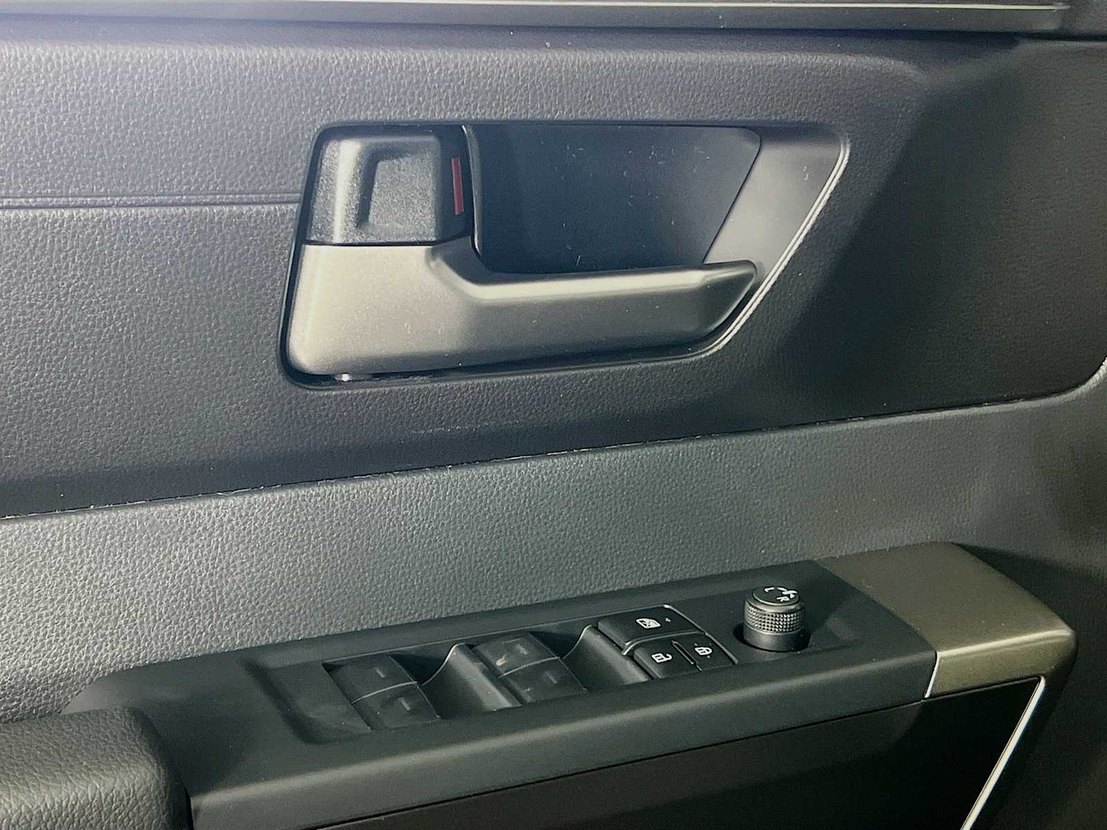 2026 Toyota Tundra SR5 - Photo 16