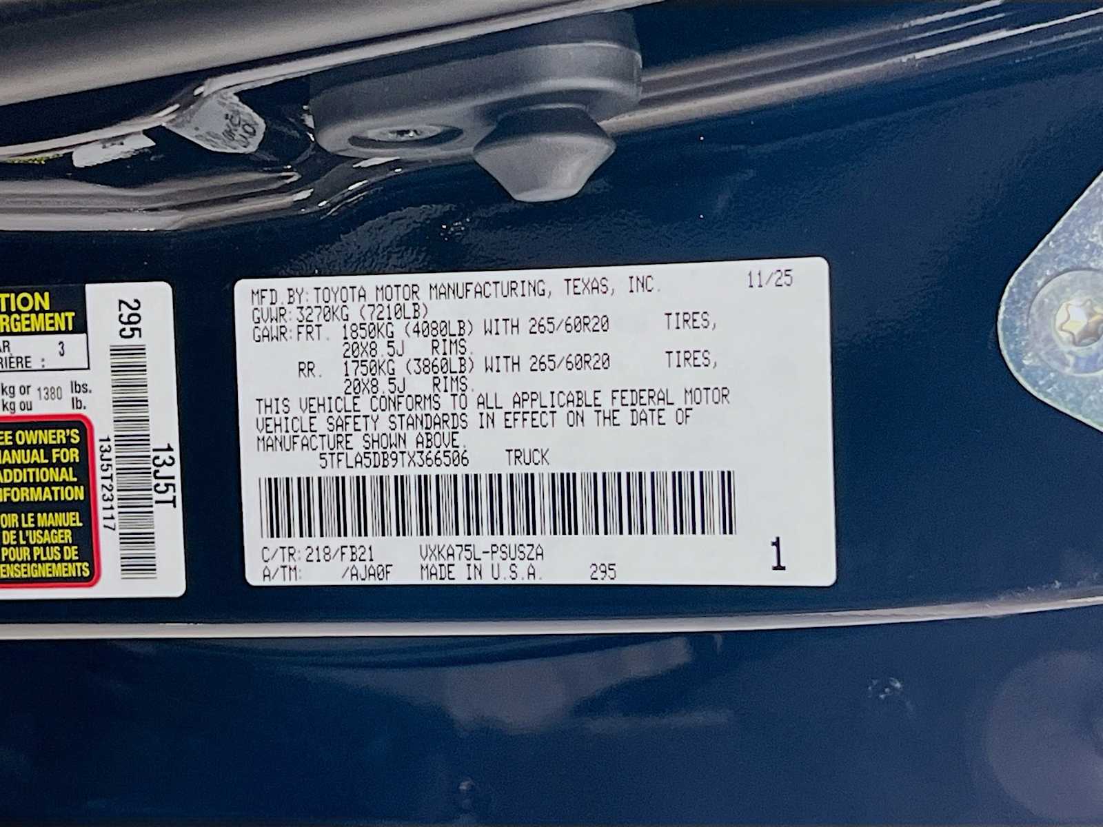 2026 Toyota Tundra SR5 - Photo 20