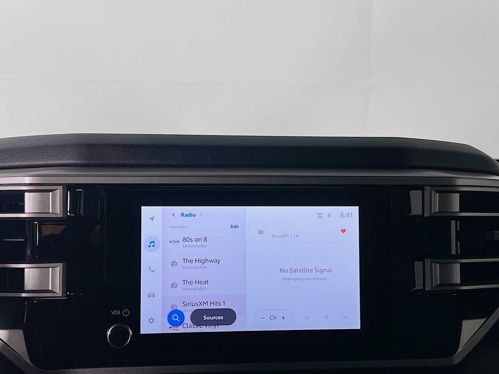 2026 Toyota Tundra SR5 - Photo 8