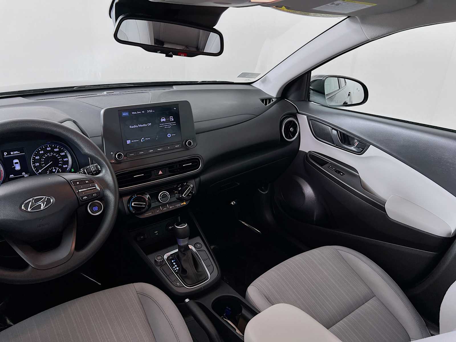 2023 Hyundai Kona SEL - Photo 22