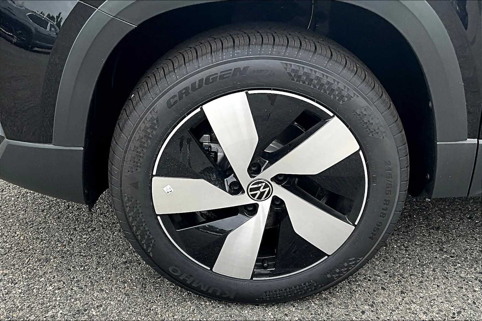 2025 Volkswagen Taos S - Photo 8