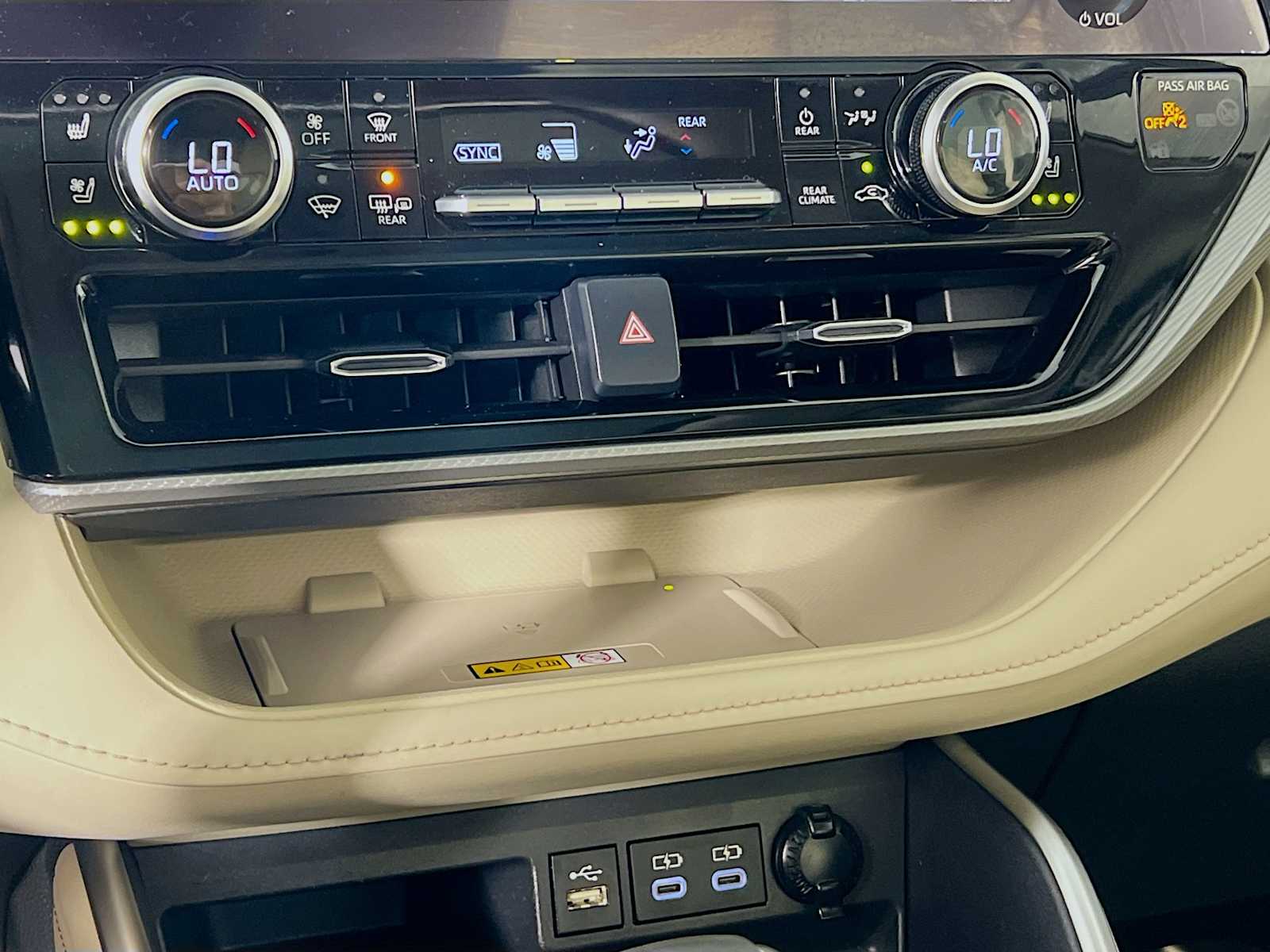 2023 Toyota Highlander Hybrid Platinum - Photo 15