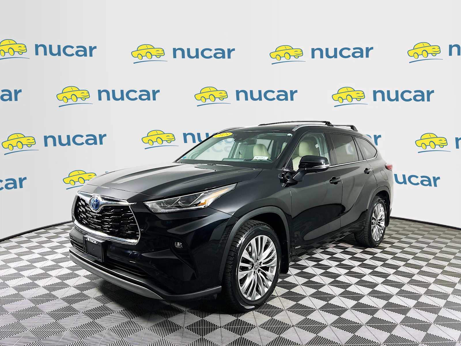 2023 Toyota Highlander Hybrid Platinum - Photo 3