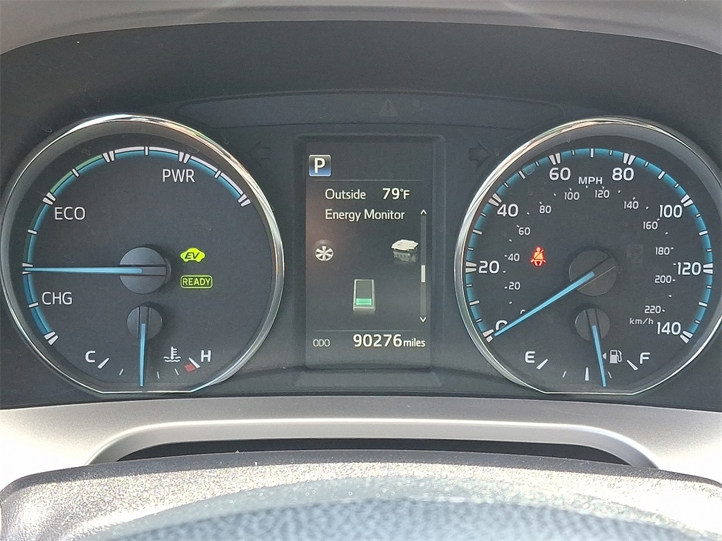 2018 Toyota RAV4 Hybrid LE - Photo 20