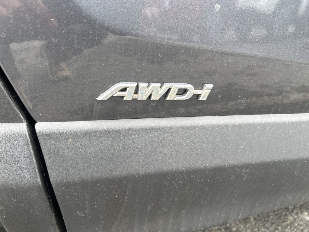 2018 Toyota RAV4 Hybrid LE - Photo 6