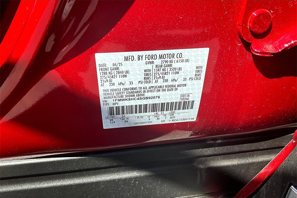 2025 Ford Explorer Platinum - Photo 13