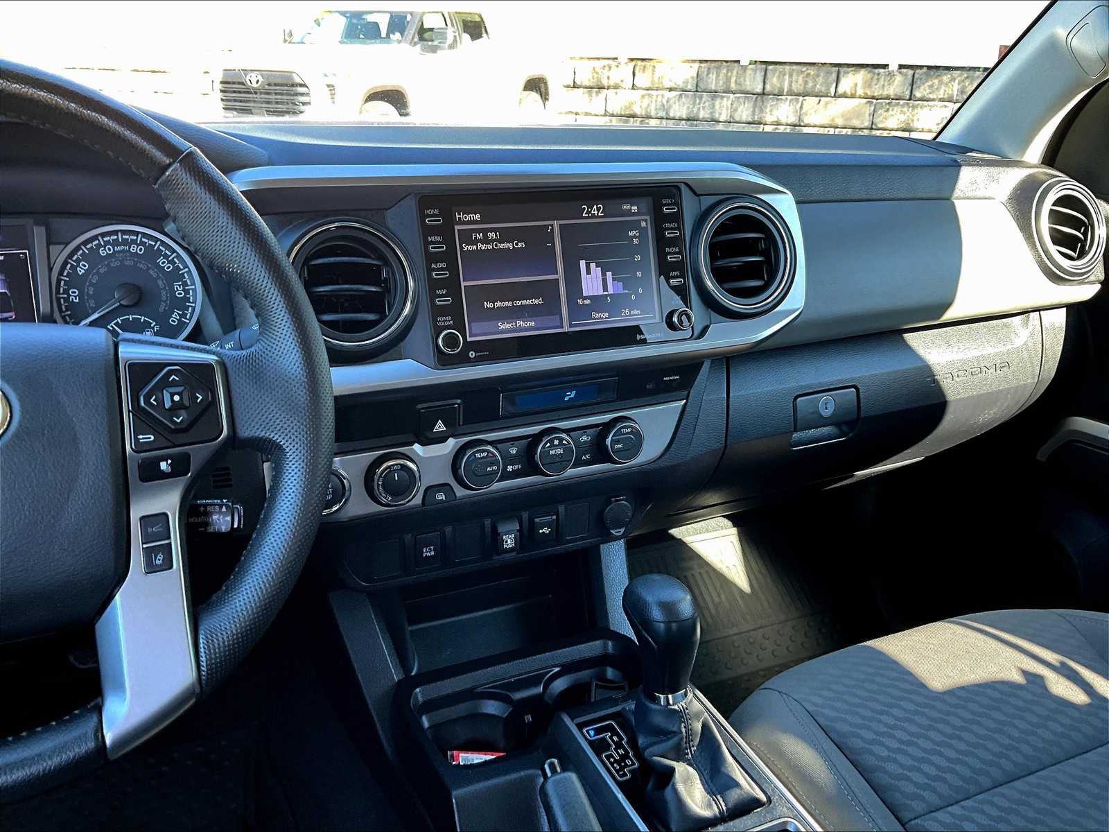 2023 Toyota Tacoma SR5 - Photo 18