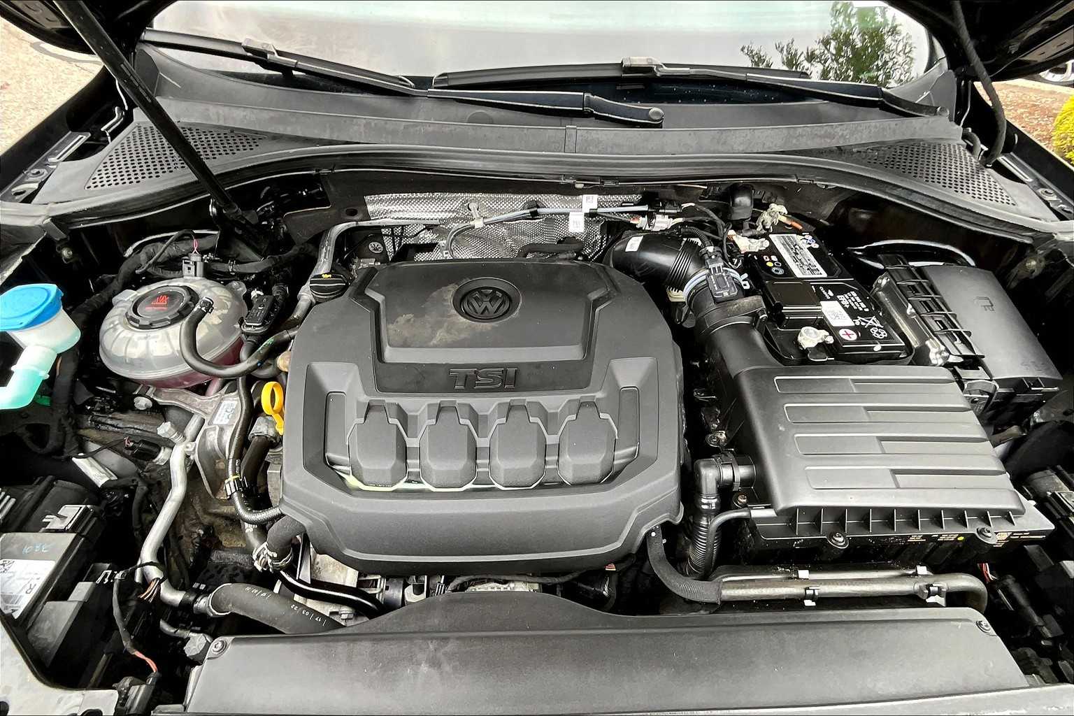 2022 Volkswagen Tiguan SEL R-Line - Photo 29