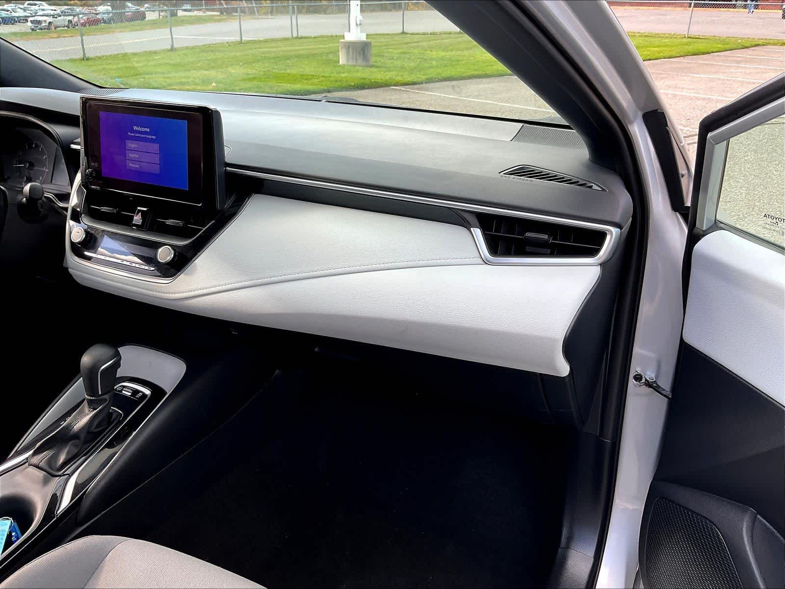 2024 Toyota Corolla SE - Photo 13