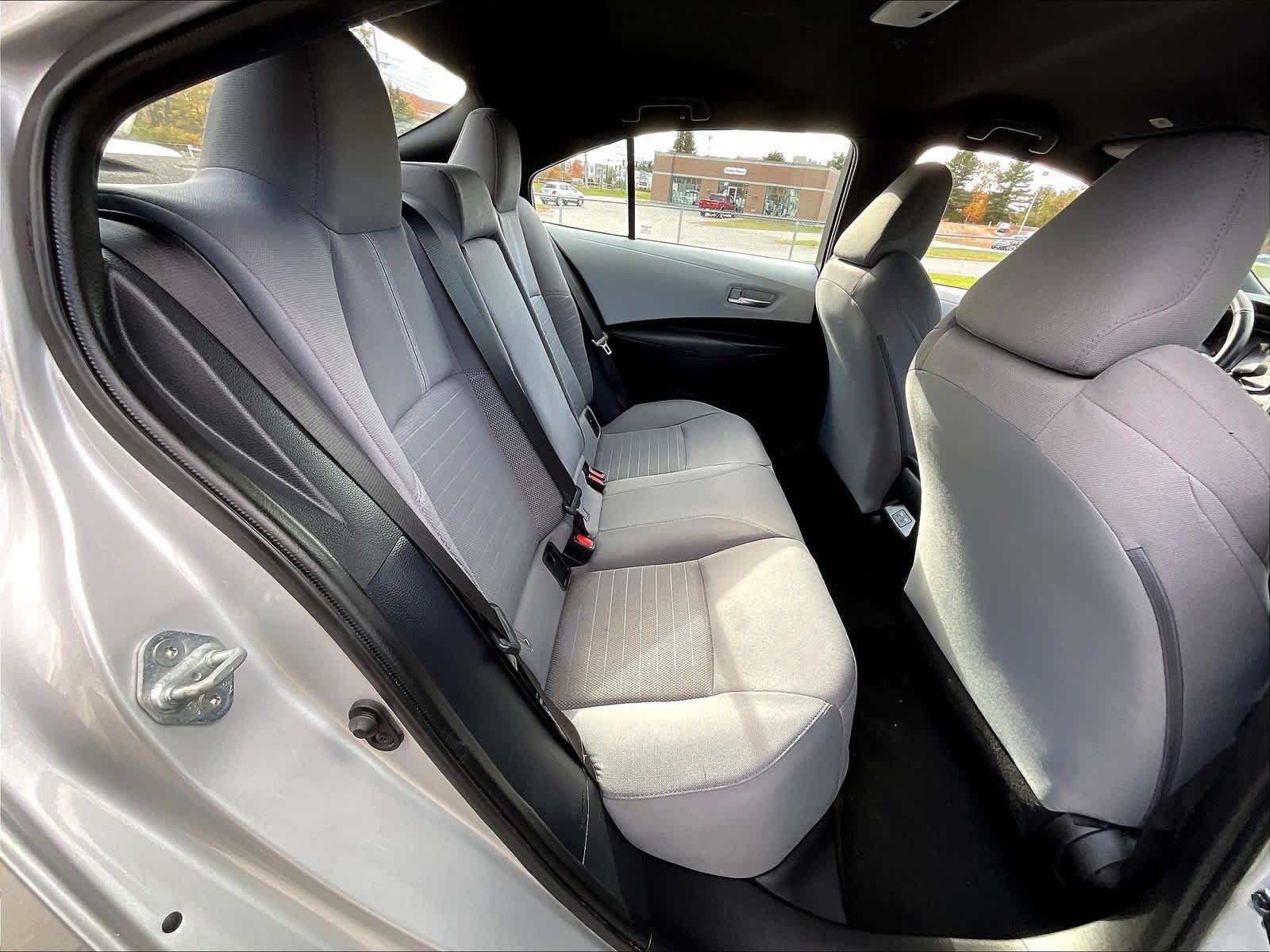 2024 Toyota Corolla SE - Photo 16