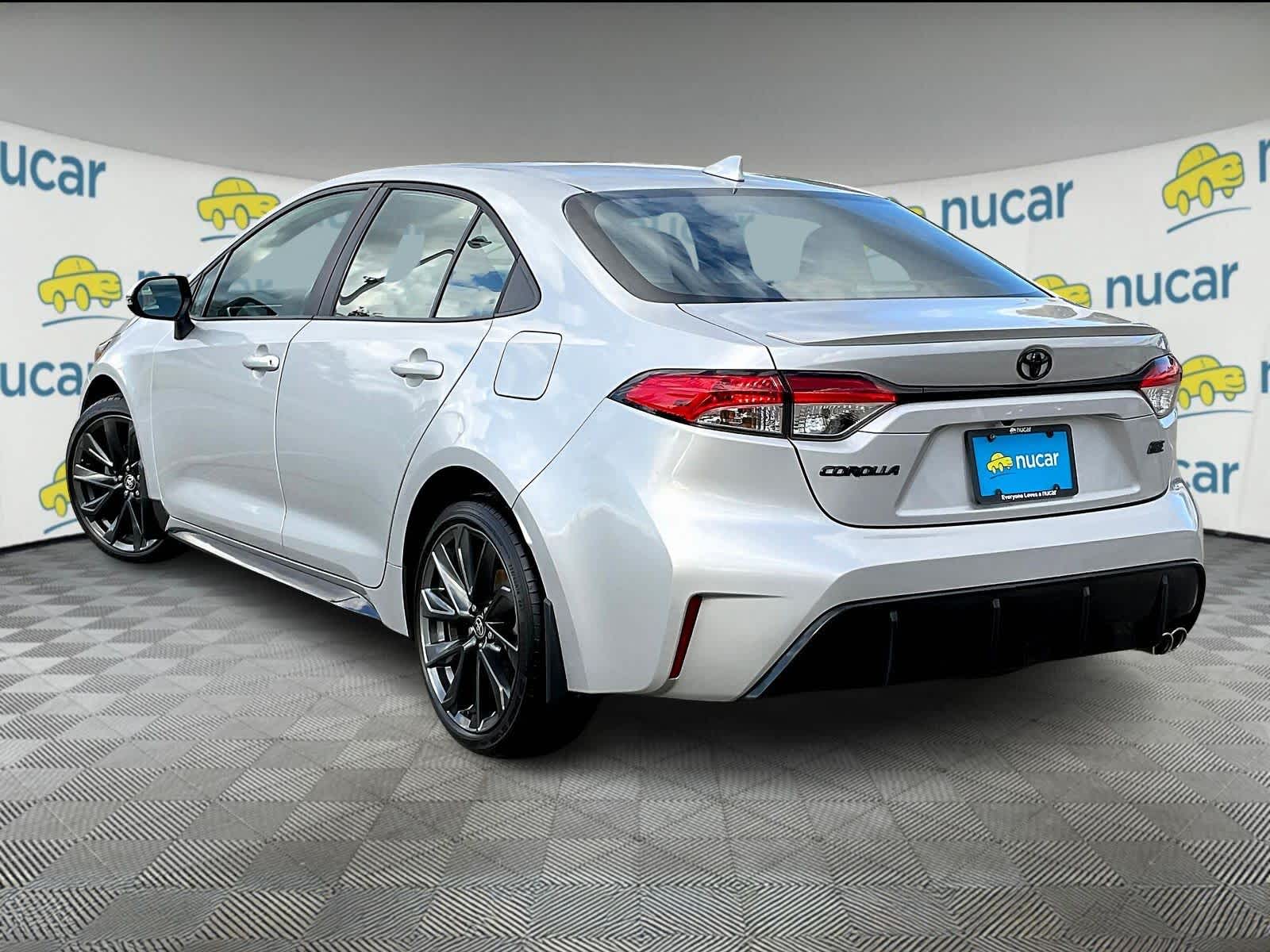 2024 Toyota Corolla SE - Photo 4