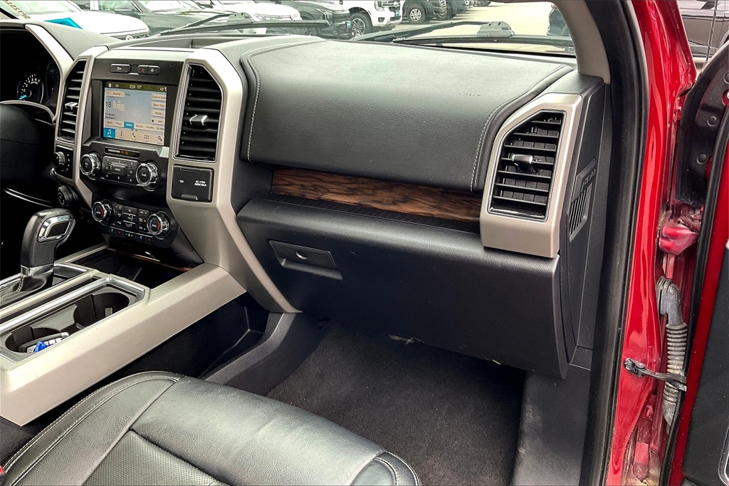 2019 Ford F-150 Lariat - Photo 12