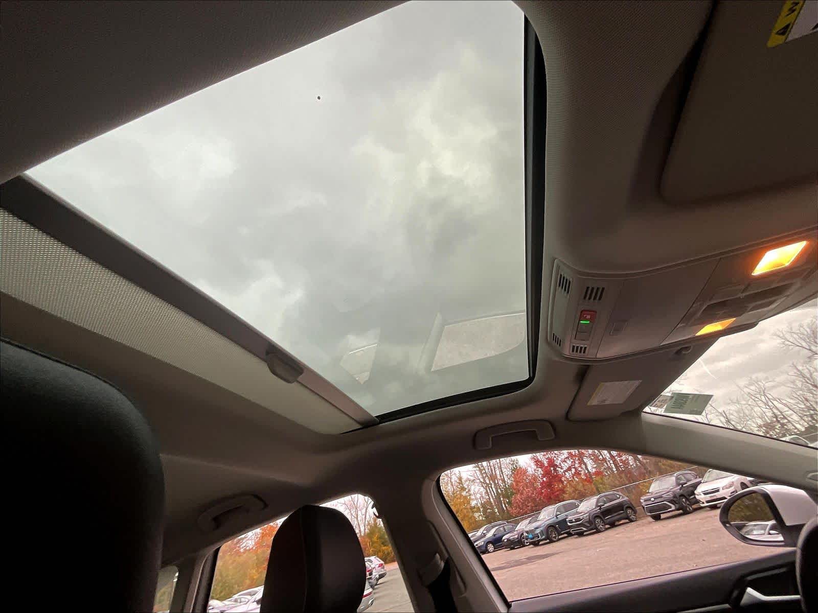 2023 Volkswagen Jetta SEL - Photo 22