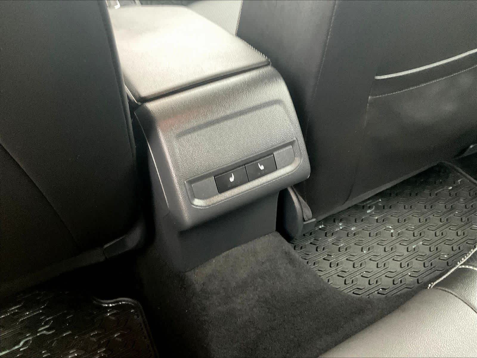 2023 Volkswagen Jetta SEL - Photo 27