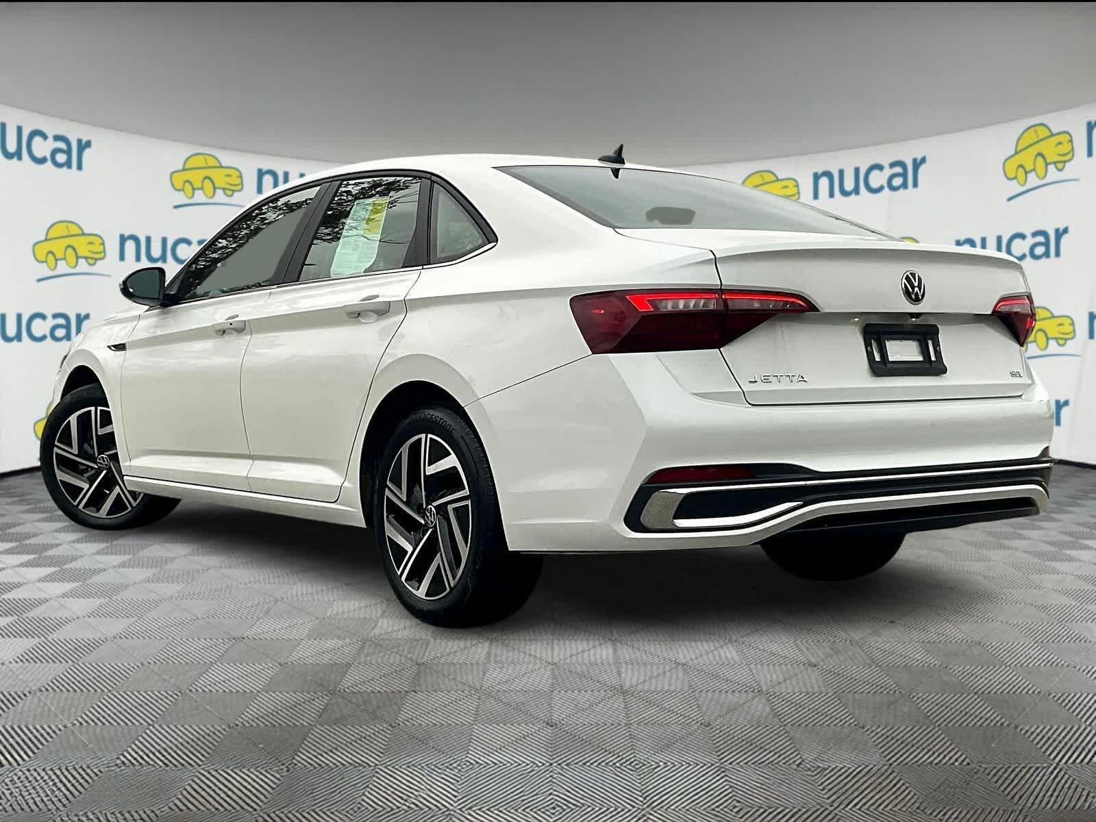 2023 Volkswagen Jetta SEL - Photo 4