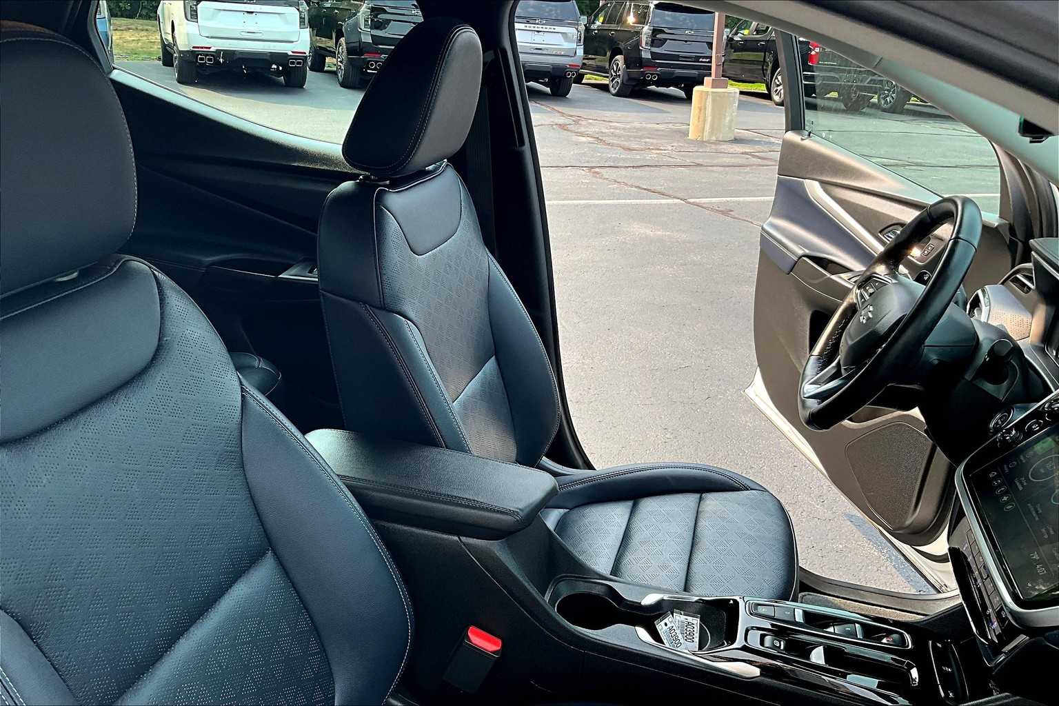 2022 Chevrolet Bolt EUV Premier - Photo 11