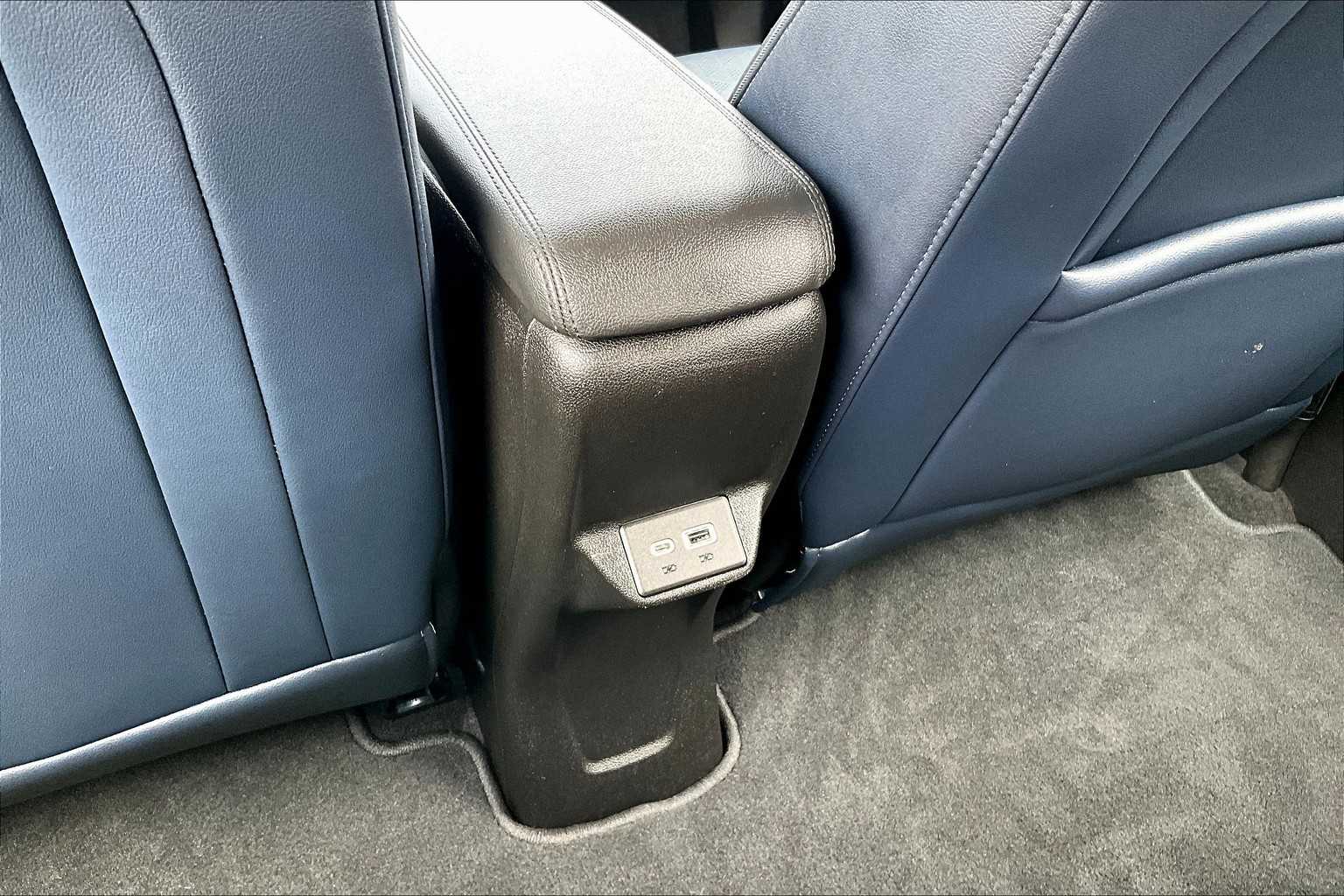 2022 Chevrolet Bolt EUV Premier - Photo 28