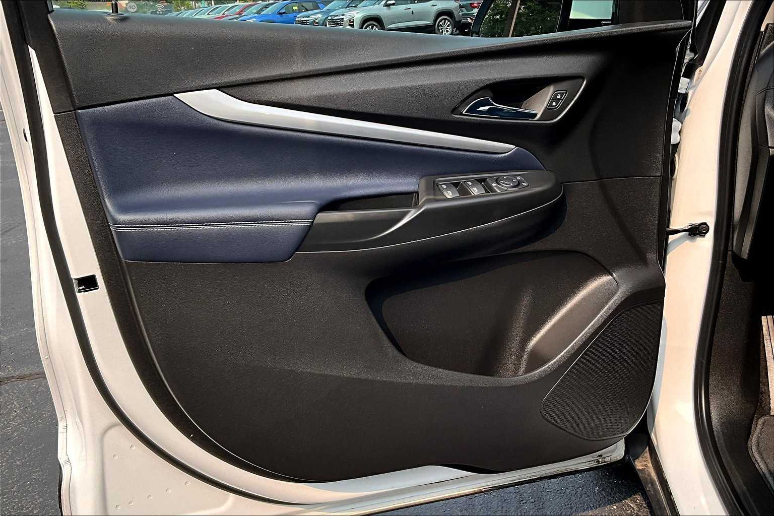 2022 Chevrolet Bolt EUV Premier - Photo 9